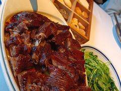 -八府香鸭·啫啫煲(华山路店)