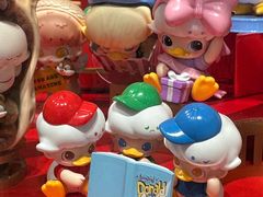 -泡泡玛特POPMART(杭州乐堤港店)