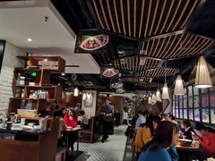 大堂-南拳十三姨·潮汕砂锅粥(世纪金源店)