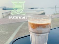 拿铁-游心咖啡(青山滨江店)