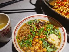 -吃城都·鱼蛙火锅(西玉龙街店)