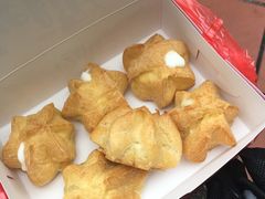 -天品味 一口吃榴莲泡芙
