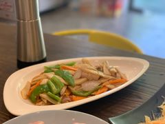 胡萝卜炒杏鲍菇-东北饭店·饺饺者( 学府壹号店)