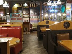 -绿茵阁西餐厅(中央广场店)