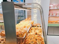 -顶东面包花园·生日蛋糕(太平店)