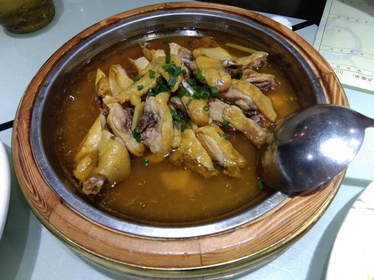 依依食府(罗秀路店)-"极其垃圾的一家店,不是指口味,虽然菜的味.