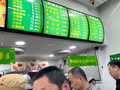 -老回回小吃(百万庄店)