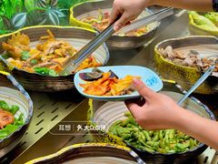 -金滏山·烤肉海鲜火锅自助(襄阳万达店)
