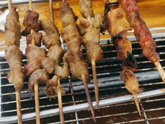 -哈尔滨小酒馆·鲜肉现穿自助烧烤(康新花园店)