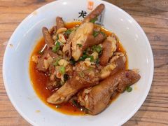 热卤鸡爪-湘人龙记老长沙米粉(鸟巢店)