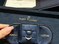-Harry Winston 海瑞温斯顿