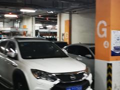 -松江万达广场-停车场