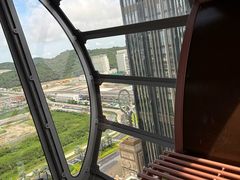 -影汇之星8字形摩天轮