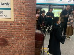 -北京大学东门(地铁站)