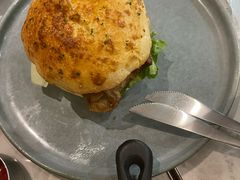 -必胜客(上海新南方商城PH店)