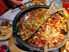 -鸣记脆皮烤鱼·海鲜烤鱼(三八广场店)