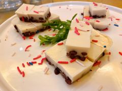 鲜奶红豆糕-马凯餐厅(长椿街店)