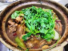 -渝君重庆火锅(嘉宾路店)