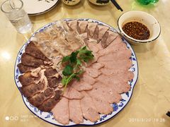 特色拼盘-鹤乡东北菜(崮山路店)