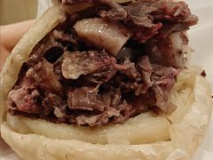 -闫家驴肉老店(华电一校店)