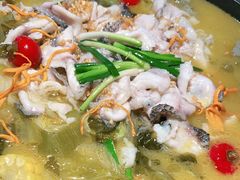 -山城外·非遗酸菜鱼(蜀都万达店)