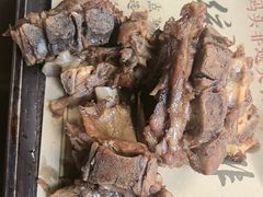 -东口码头·烧鸽子·鱼头泡饼·地方菜(金鹰悦城店)