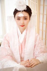 -梦摄影少女写真馆(麦凯乐国际公寓A座店)