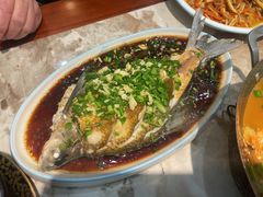 清蒸鳊鱼-小乡小镇·传承桐庐土菜·老板亲自烧的菜