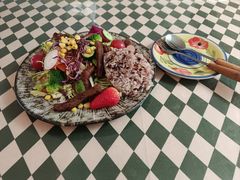 -Rabbit Cafe私房西餐甜点咖啡(栖霞路店)