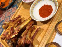 -乡村馕坑肉·烧烤·新疆菜·本地人更爱吃(阿勒泰首店)