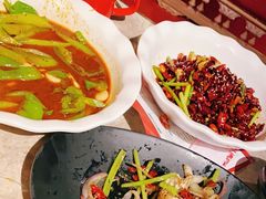 -沪小胖小龙虾(淮海中路旗舰店)