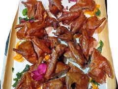 脆皮乳鸽-大蓉和(一品天下店)