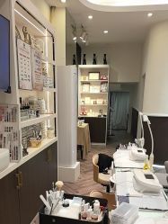 -花岐款式专研健康美甲沙龙