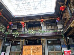 -蔼若春.传承三十年云南菜(金碧公园店)