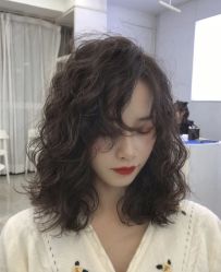 -AYO SALON