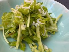 乌虾油拌嫩芹-止观小馆·辽河口渔家菜(王府井店)