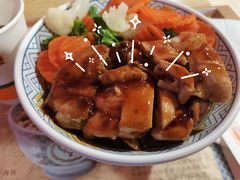 照烧鸡排饭-吉野家(凯旋购物广场店)