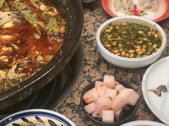 -小饕荟雅安贡椒鱼鲜馆(广福桥店)