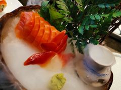 三文鱼刺身-仙桐吉宴铁板烧·精致料理