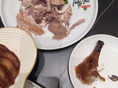 -梅利汴京烤鸭•开封豫菜地标店(东司门店)