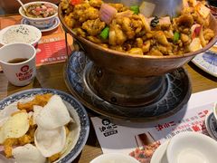 -沪小二铜炉蛙锅(苏州中心星悦汇店)