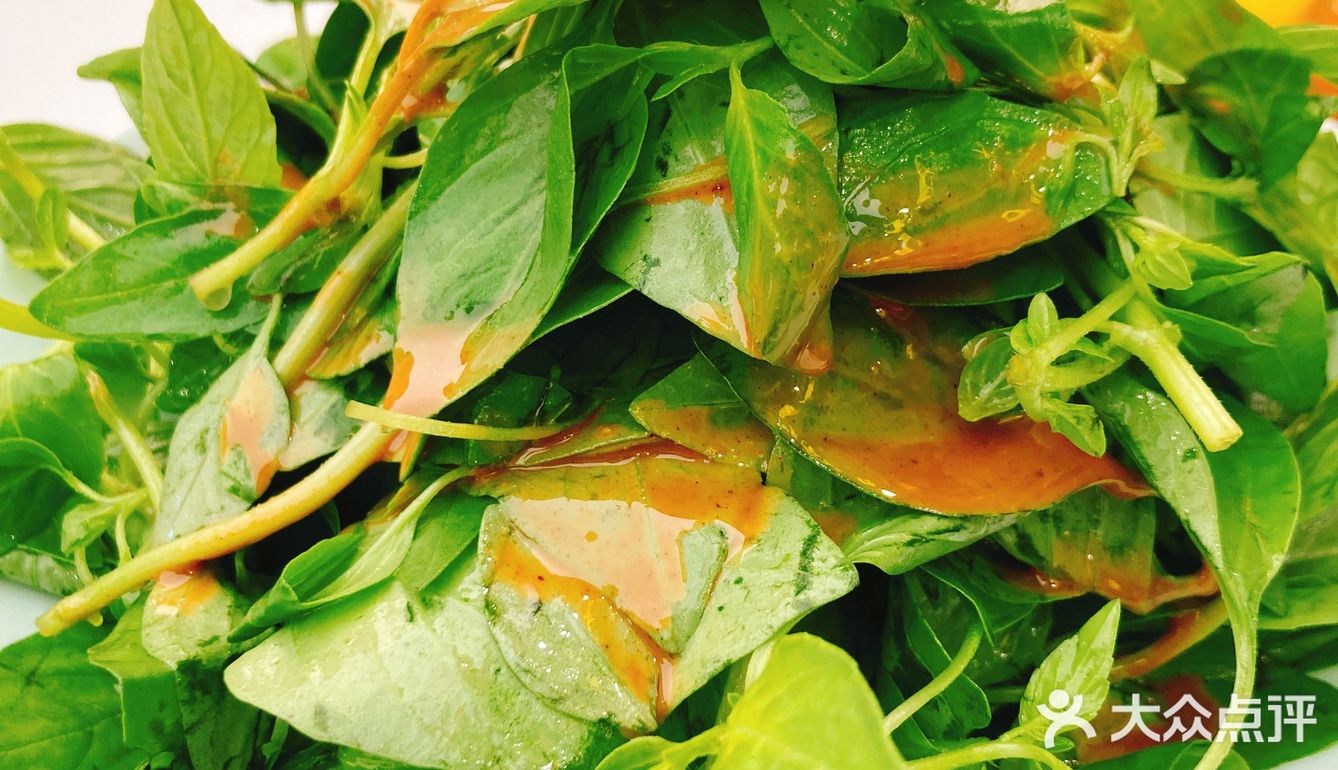 三十多年的烧烤老店,大粒的孜然撒料很够味!