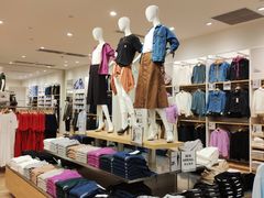 -优衣库(东莞汇一城店)