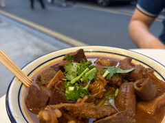 -CowCow其其·牛杂咖啡公司(六运店)
