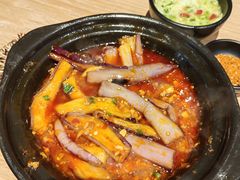 -川堂风·跷脚牛肉·乐山爆炒(宝山日月光店)