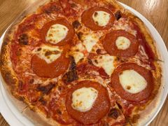 -城市大道红炉披萨烘焙坊