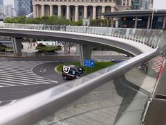 -陆家嘴空中步行连廊