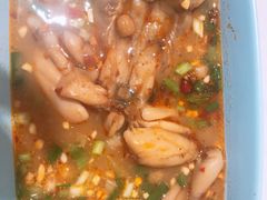 -蛙两只美蛙鱼头火锅(恒茂店)