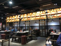 大堂-红九格老火锅(三峡广场店)