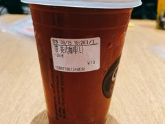 美式咖啡-CoCo都可(湖滨银泰店B区店)